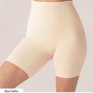 Seamless High-Waisted Shapewear Shorts